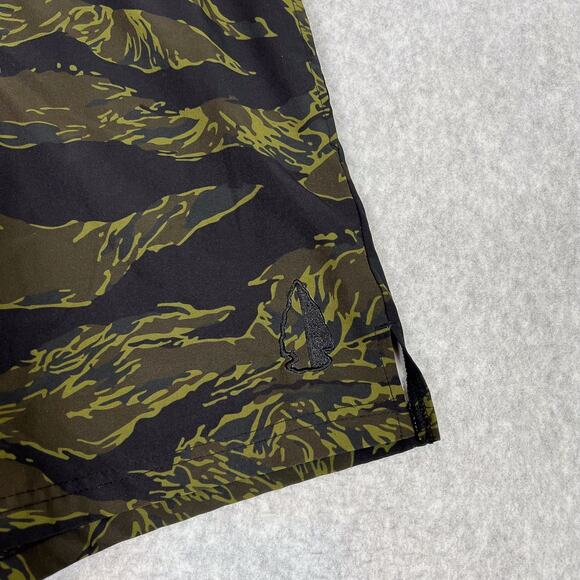 Tachuntfish THF Mens S Tiger Black Athletic Shorts (Read) - Picture 3 of 5